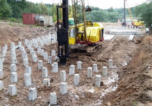 Забивка свай, вдавливание шпунтов стоимость услуг и где заказать - Нижнекамск